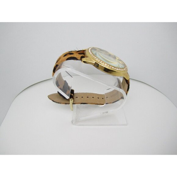 Women's Guess Water Resistant Analog 47mm Crystals Dial Watch (D442) - Picture 4 of 12